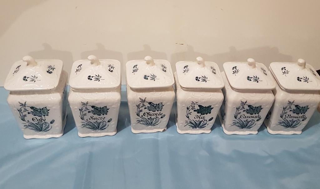 6 oude porseleinen voorraadpotten in Delfts blauw, Enlèvement