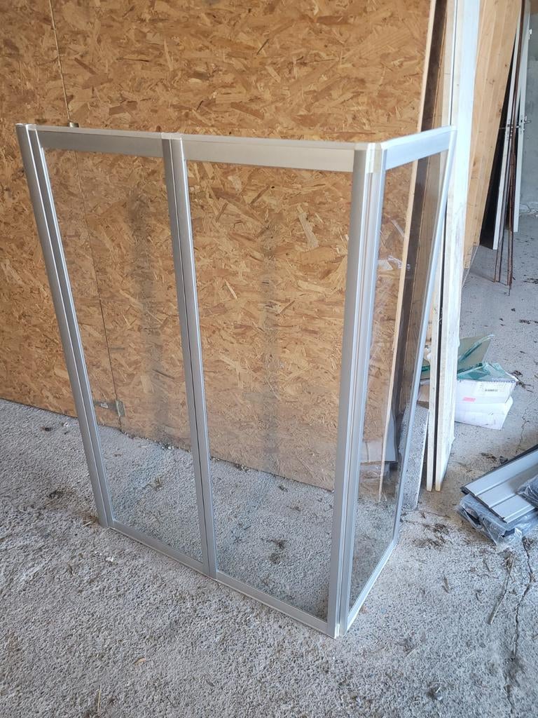 Bad douchewand, Ophalen