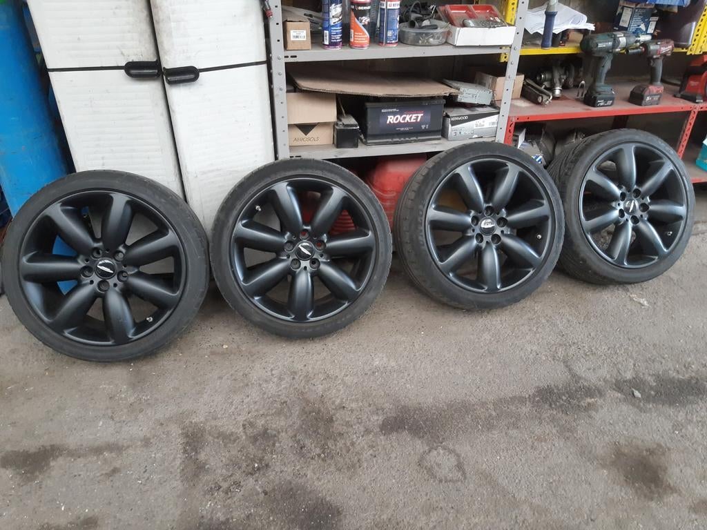 Jantes Mini 18" John Cooper Works 225/40/18, Véhicule de tourisme, Pneus été, Enlèvement, Utilisé