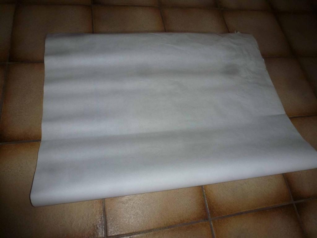 rouleau de papier pour table à dessin, Doe-het-zelf en Bouw, Zeil en Folie, Ophalen of Verzenden, Gebruikt, 15 m² of meer, Overige typen