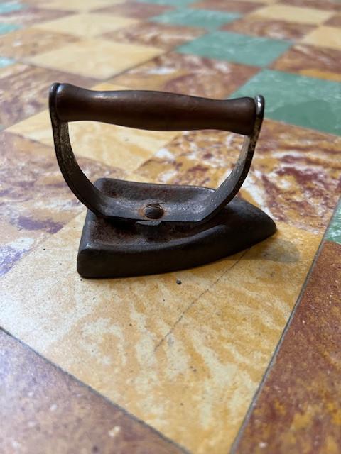 Petit fer a repasser - jouet, Enlèvement