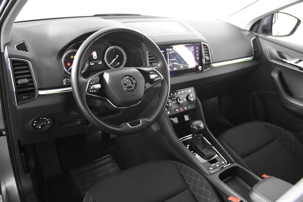 Skoda Karoq 1.5 TSi DSG *1ste Eigenaar*Navigatie*Camera*, Auto's, Skoda, Stof, 1498 cc, 4 cilinders, Bedrijf