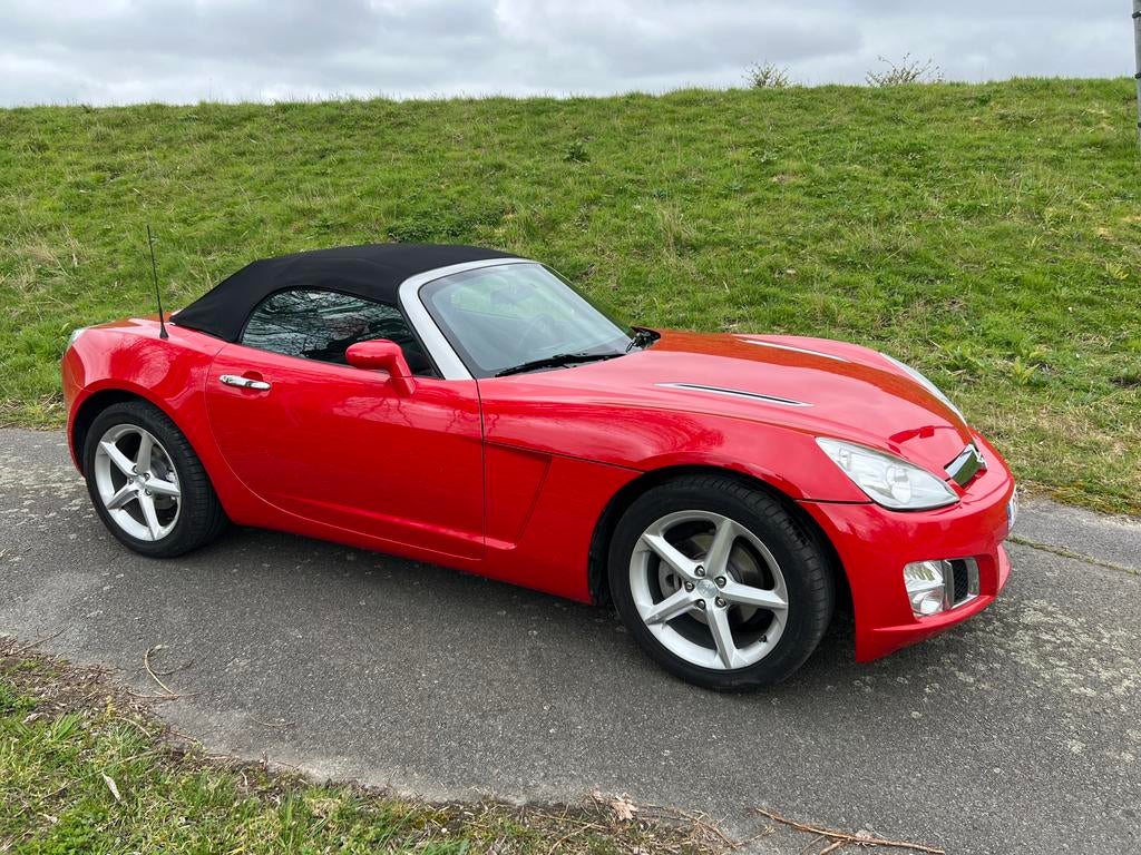 Opel GT cabriolet, Auto's, Opel, Achterwielaandrijving, Zwart, Cabriolet, Leder