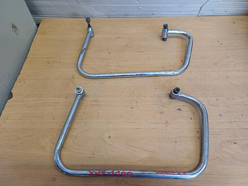 yamaha dragstar 110 beugels voor zadeltassen, Motoren, Onderdelen | Yamaha, Ophalen, Gebruikt