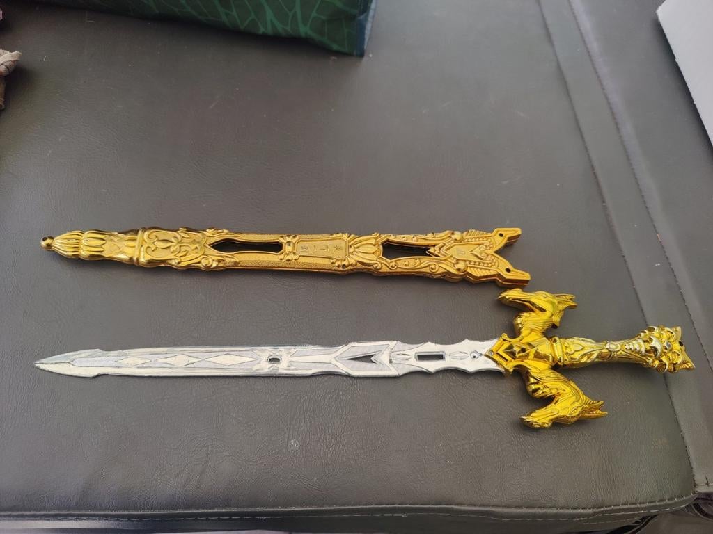 Plastieken speelgoed zwaard, Kinderen en Baby's, Ophalen of Verzenden