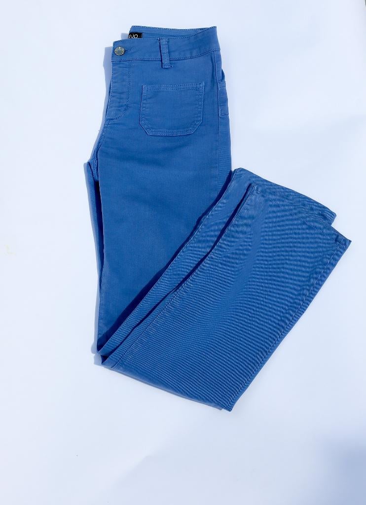 Liu Jo XS blauwe broek, Kleding | Dames, Broeken en Pantalons, Zo goed als nieuw, Maat 34 (XS) of kleiner, Blauw, Ophalen of Verzenden
