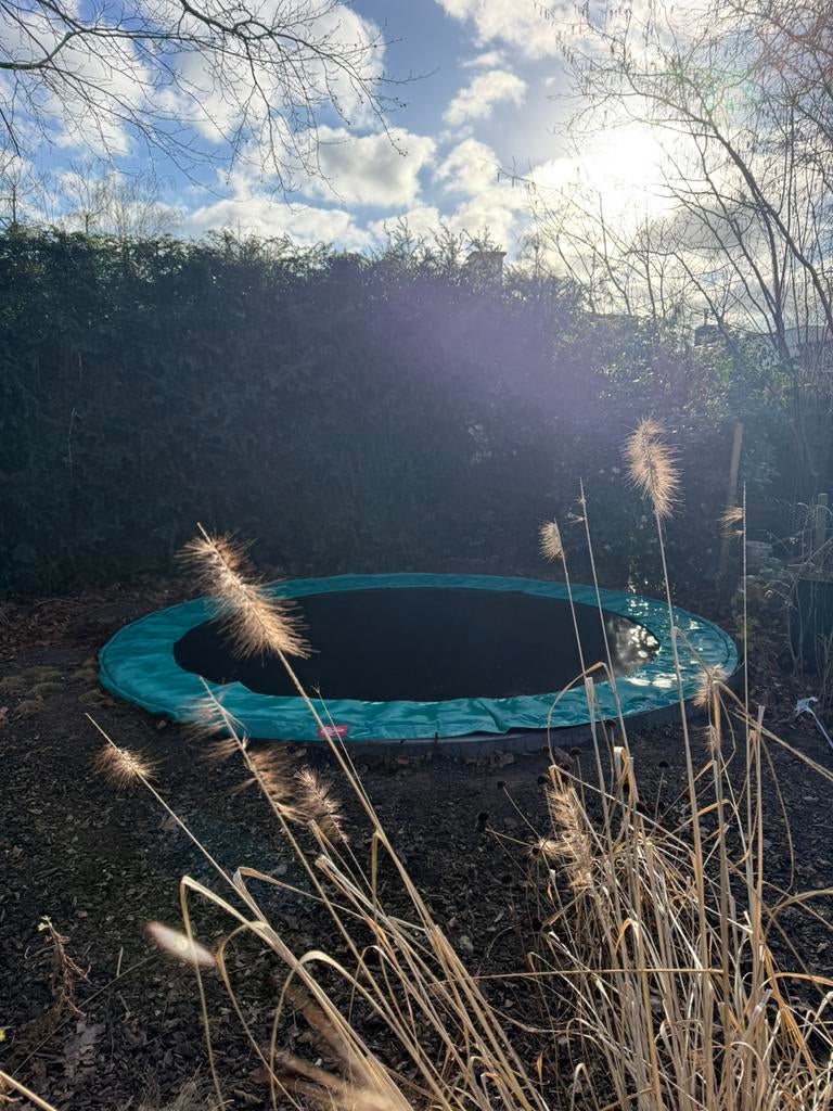 Berg trampoline rond 330 favorit, Contacts & Messages, Appels Sport, Hobby & Loisirs