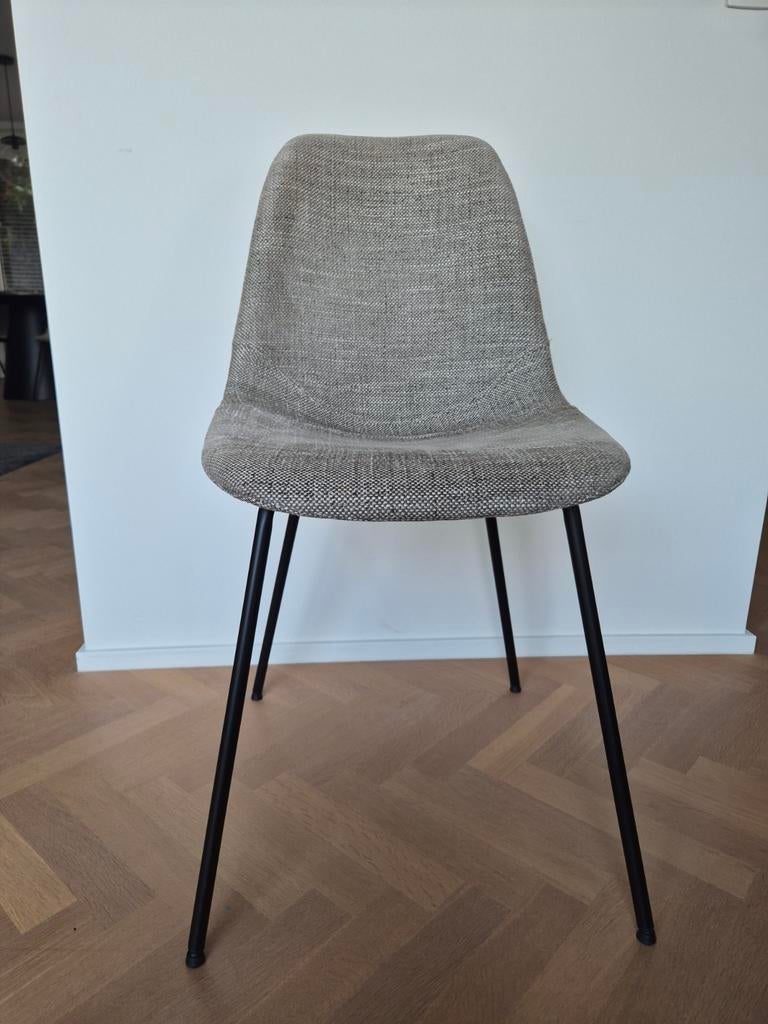 6x Taupe Eetstoel Juntoo, Huis en Inrichting, Stoelen, Ophalen, Overige kleuren, Zo goed als nieuw, Stof