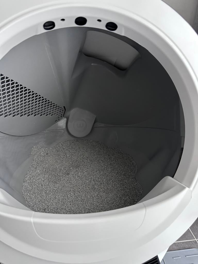 Robot à litière 4 avec bac à litière, Enlèvement, Comme neuf