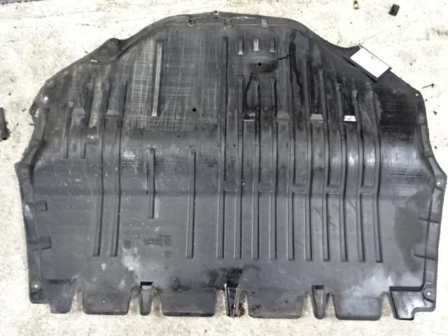 CACHE SOUS MOTEUR Seat Ibiza III (6L1) (01-2002/11-2009), Autos : Pièces & Accessoires, Carrosserie & Tôlerie, Seat, Utilisé