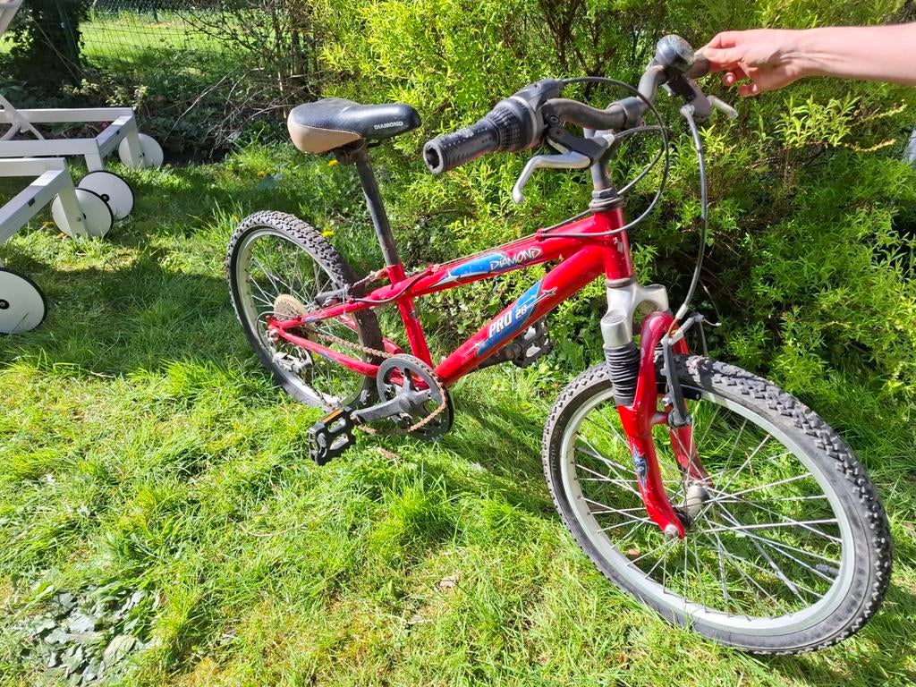 vélo pour enfant couleur rouge 20 pouces, Vélos & Vélomoteurs, Enlèvement