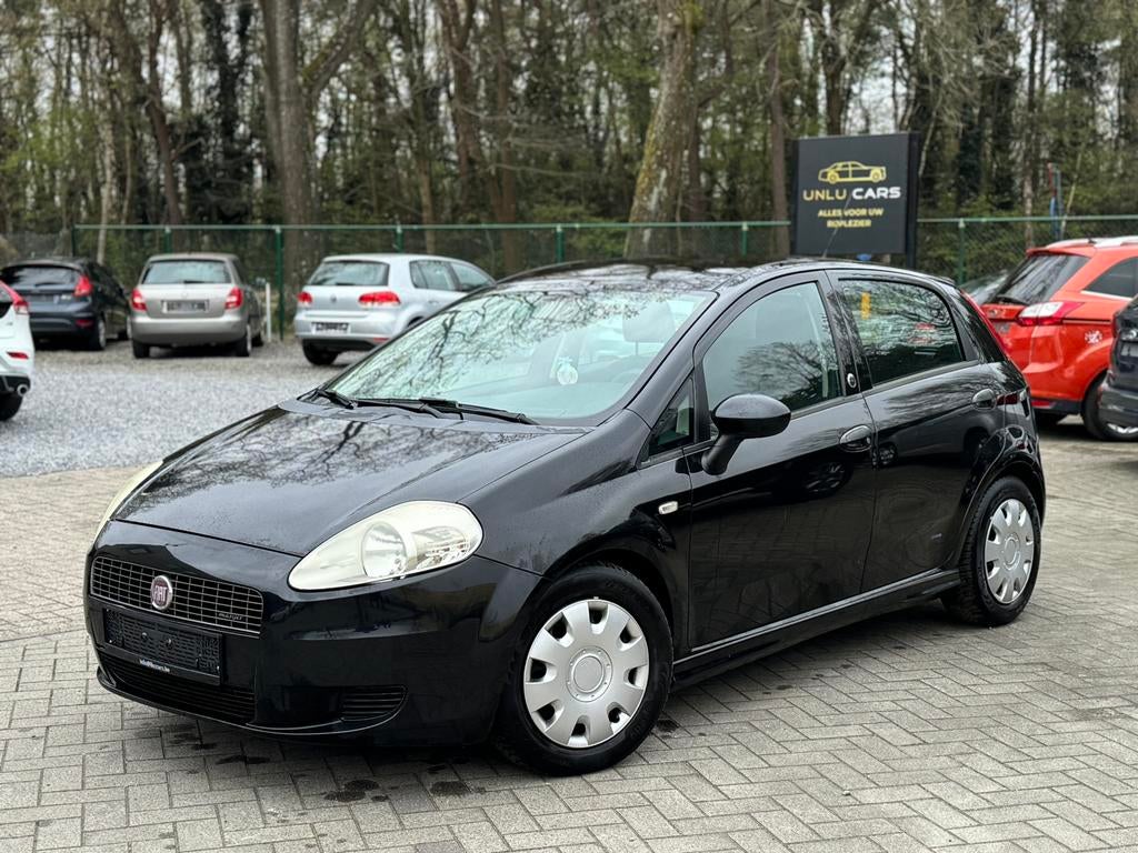 FIAT PUNTO 1.3 DIESEL, Auto's, Fiat, Zwart, Leder, Bedrijf, 1298 cc