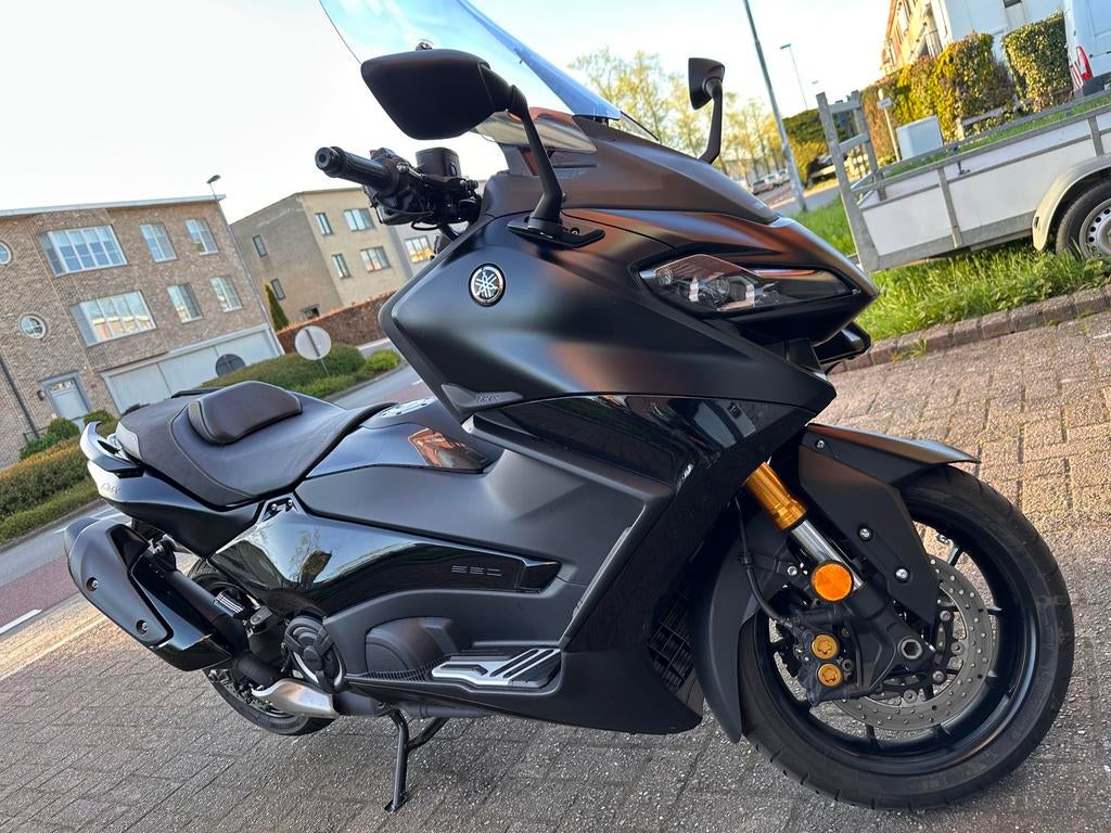 Tmax 560 TECHMAX, Motos, Particulier