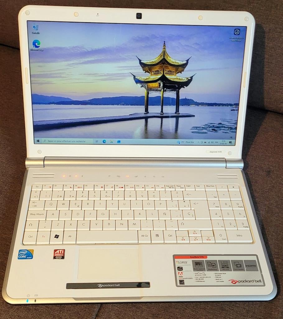 Ordinateur portable 15.6 pouces Packard Bell, Utilisé, 500 GB, Intel Core i3 330m, 4 GB