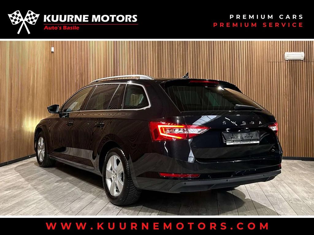 Skoda Superb Combi 2.0 TDI DSG Led/Cam/Pdc/Gps/Bt *1j garant, Autos, Skoda, 1968 cm³, Noir, 5 portes, Tissu