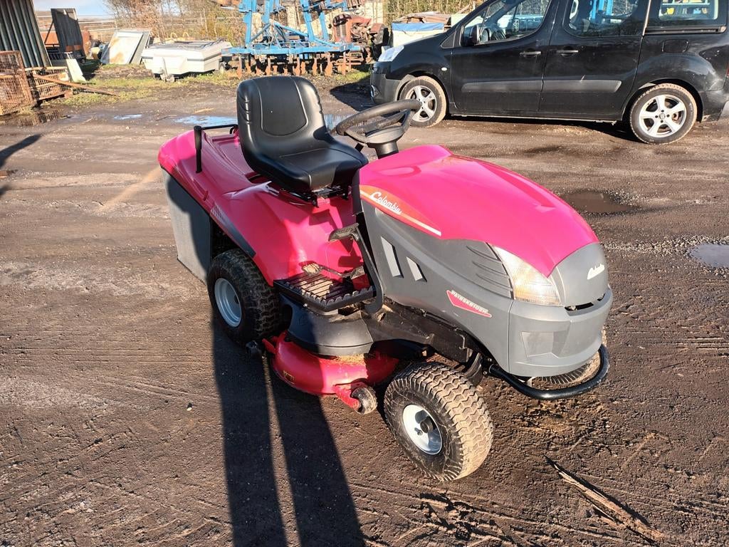 Divers tracteurs tondeuse et tondeuse