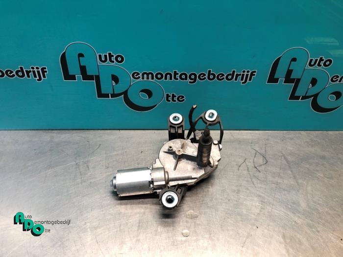 Moteur essuie-glace arrière d'un Volkswagen Golf (Golf 04-), Autos : Pièces & Accessoires, Vitres & Accessoires, Volkswagen, Utilisé