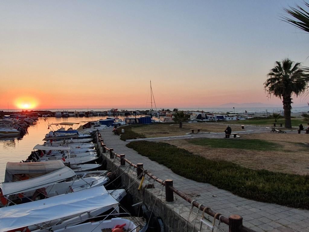 Villa te koop 4+1 in Davutlar (Kusadasi) turkije bij de zee, Immo, Buitenland, 145 m², Woonhuis, Turkije, Verkoop zonder makelaar