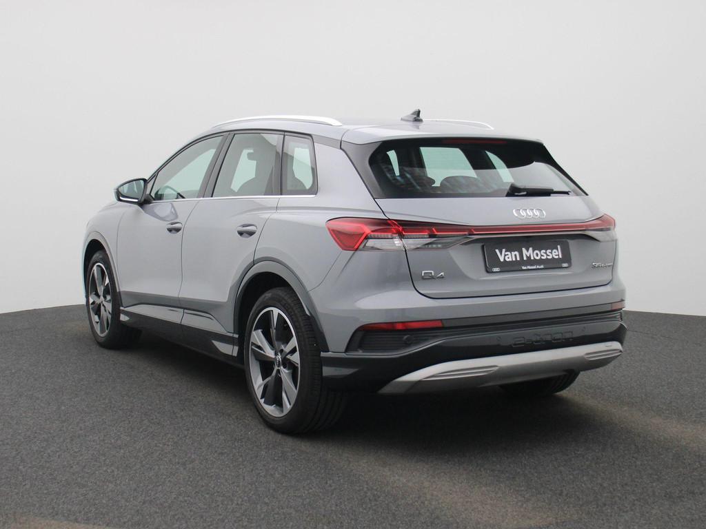 Audi Q4 e-tron 35 Launch edition Advanced 55 kWh, Auto's, Audi, Automaat, Parkeersensor, Gebruikt, Zwart
