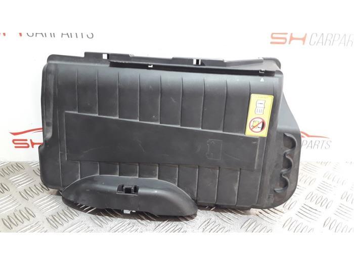 Accu afdekkap van een Mercedes A-Klasse, Auto-onderdelen, Accu's en Toebehoren, Mercedes-Benz, Gebruikt, 3 maanden garantie, Ophalen of Verzenden