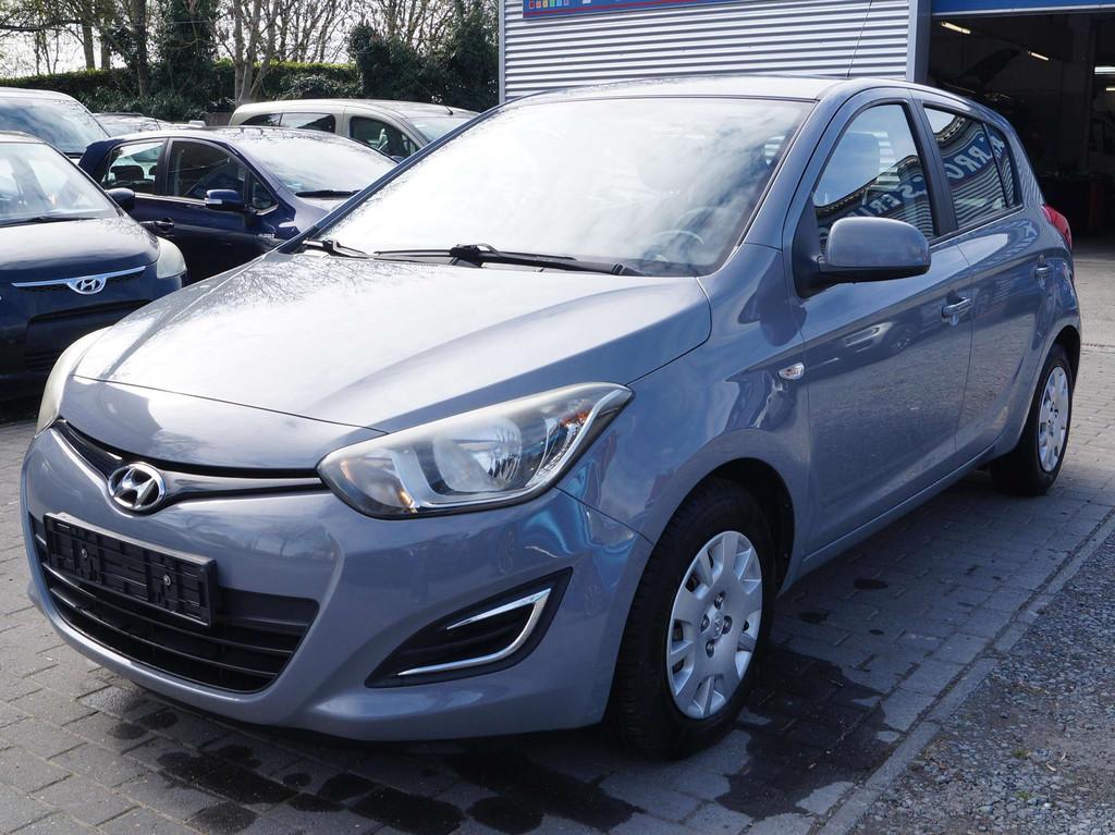 Hyundai i20 i20 1.2i Move, Autos, Entreprise, Boîte manuelle, Noir, 4 cylindres