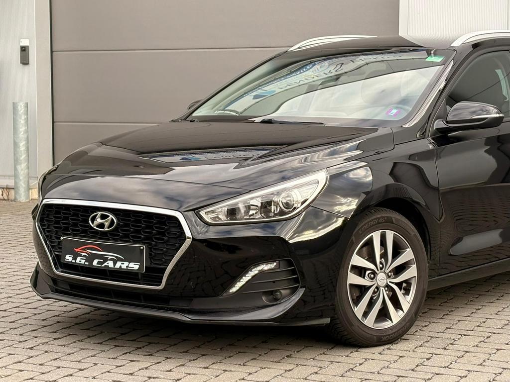 HYNDAY I30 2019 BENZINE 1.0 152.000KM EURO6B, Auto's, Hyundai, Euro 6, Bedrijf, Handgeschakeld, 5 deurs