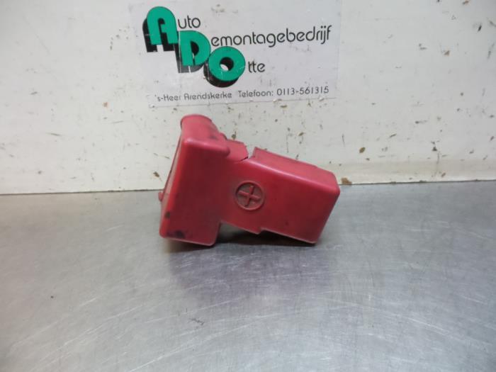 Boîte à fusibles d'un Nissan NV200, -, Utilisé, -, Nissan