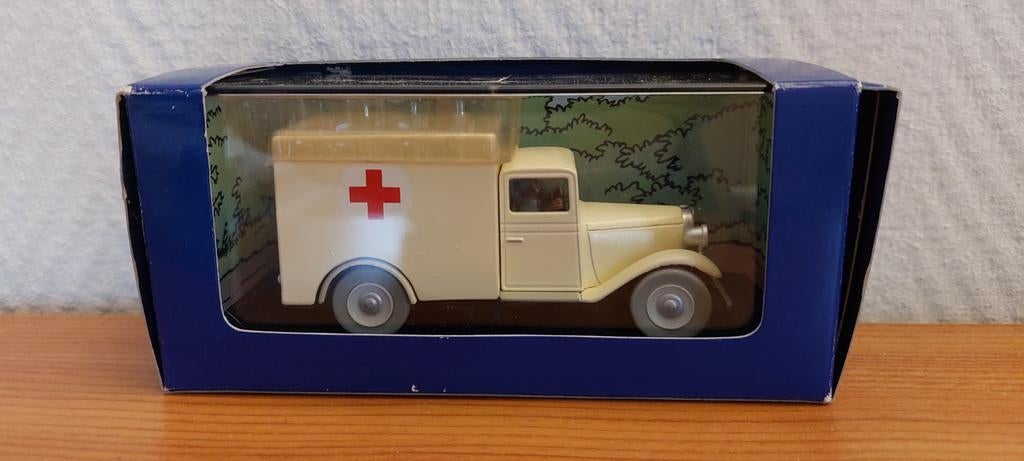 Voiture TINTIN Atlas 1/43 « L'ambulance de l'asile », Enlèvement, Comme neuf, Voiture, Autres marques