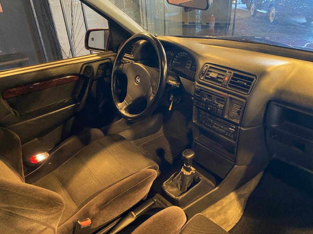Opel Vectra 2000 16V (bj 1990), Auto's, Bedrijf, 2000 cc, Opel, Handgeschakeld