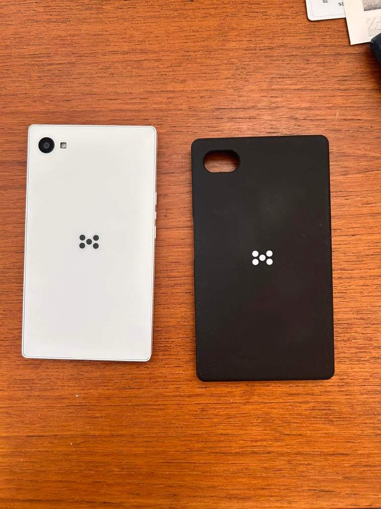 Minimal Phone MP01 - 256GB/8GB RAM - Fusion / onix case, Ophalen of Verzenden, Zo goed als nieuw