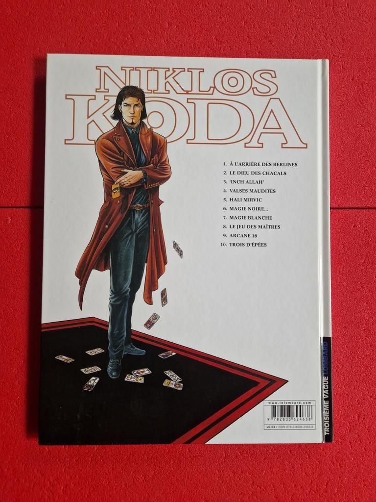 Bd niklos koda 10,EO, avec 4 cartes de tarot, Enlèvement ou Envoi