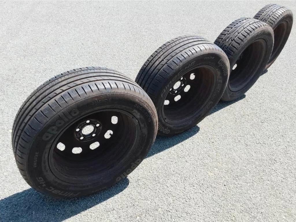 Pneus été 205/60-15 Audi, VW, Seat, Skoda, entraxe 5x100, Autos : Pièces & Accessoires, 15 pouces, Pneus et Jantes, Pneus été