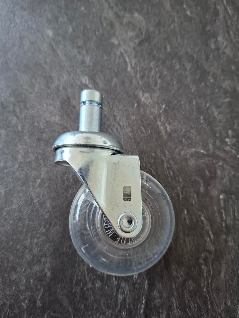 T.k 16 skate wielen nieuw stift 11 mm doorsnee 22 mm lang, Doe-het-zelf en Bouw, Zwenkwielen, Ophalen, Nieuw