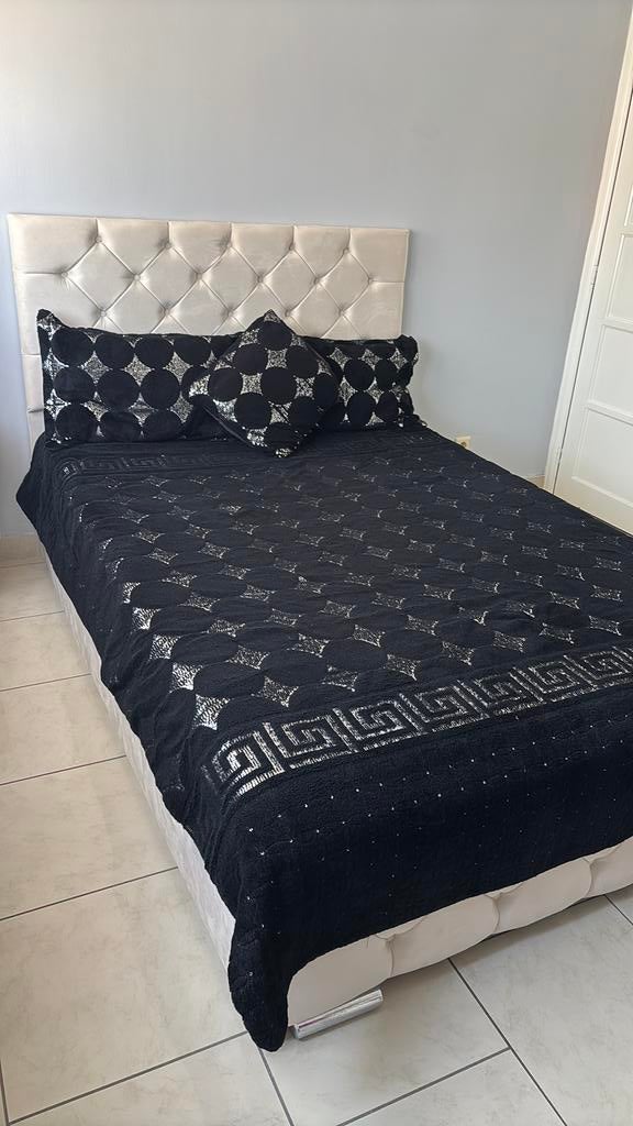 Lit 140cm - 200cm + box couleur beige + matelas +- 20cm neuf, Maison & Meubles, Chambre à coucher | Lits boxsprings, Neuf, Enlèvement ou Envoi