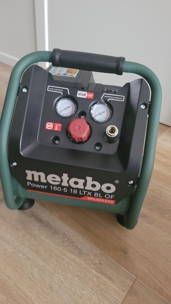 Compresseur Metabo 18V, Enlèvement, Neuf, 6 à 10 bars, Mobile