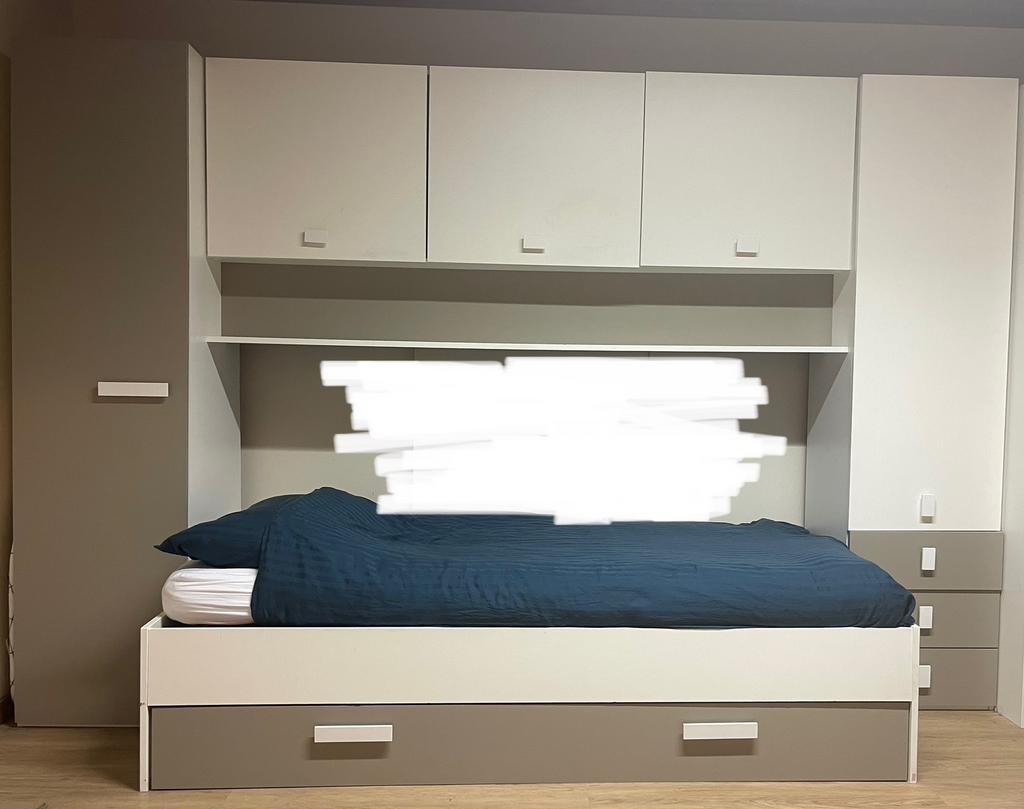 Tienerbed met ombouw kast, Ophalen, Zo goed als nieuw