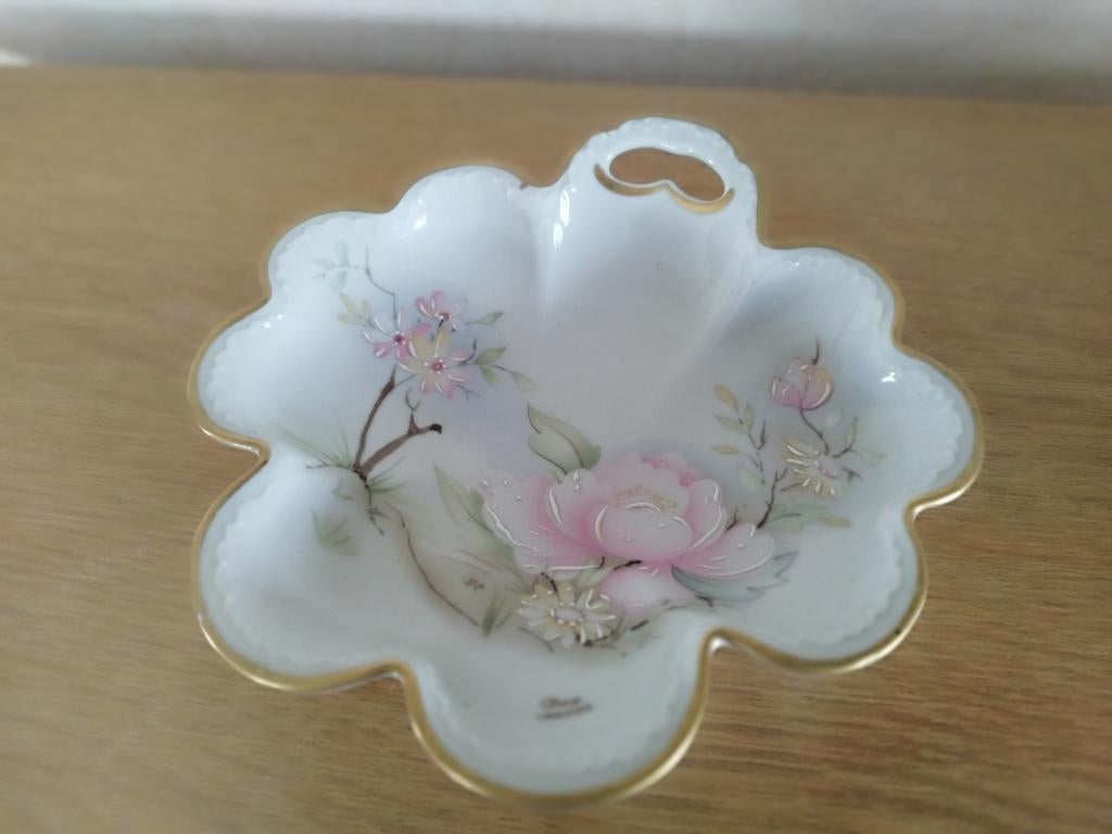 Plat Limoges or rehaussé main, Enlèvement