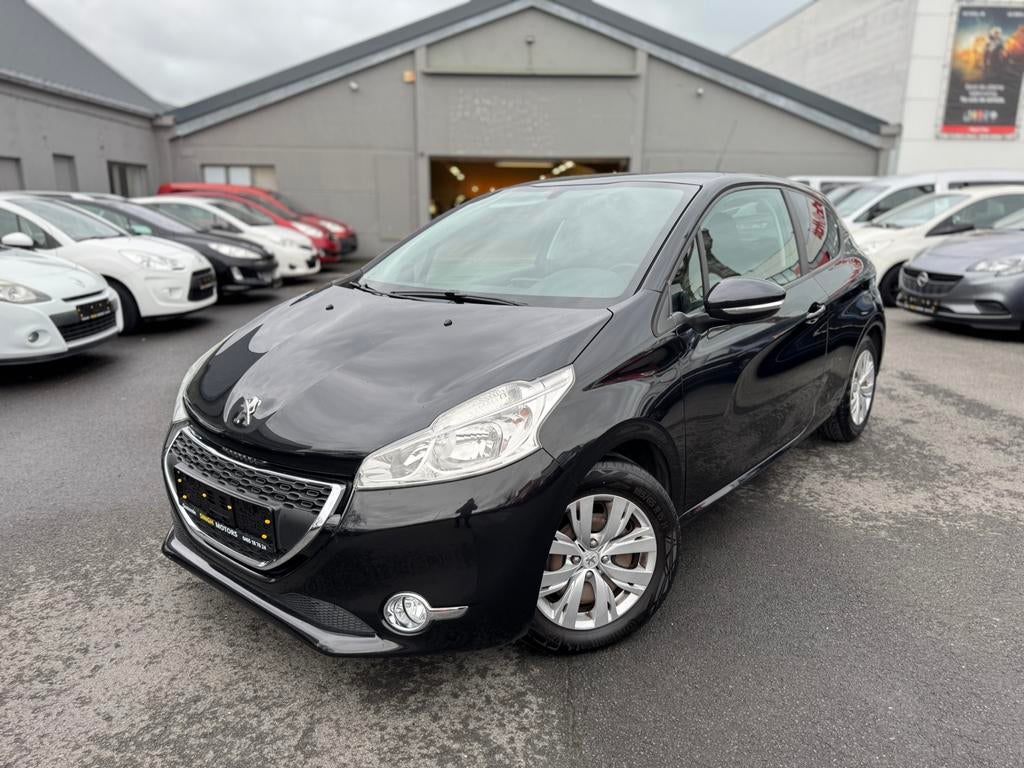 Peugeot 208 1.4i | Navi | Cruise | Airco | GARANTIE |, Autos, Peugeot, Entreprise, Achat, Airbags, Air conditionné, Bluetooth