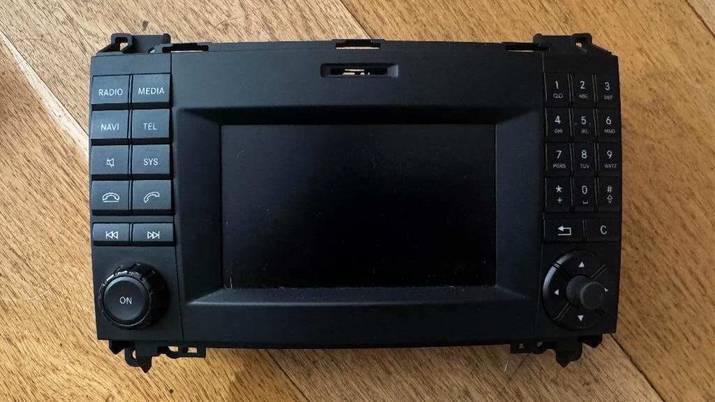 Autoradio Alpine Mercedes Sprinter W906, Enlèvement ou Envoi, Utilisé