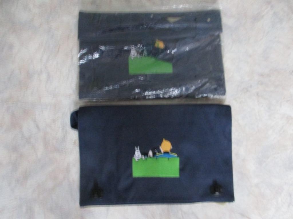 kuifje boekentas  en autootjes, Boeken, Stripverhalen, Nieuw, Ophalen of Verzenden