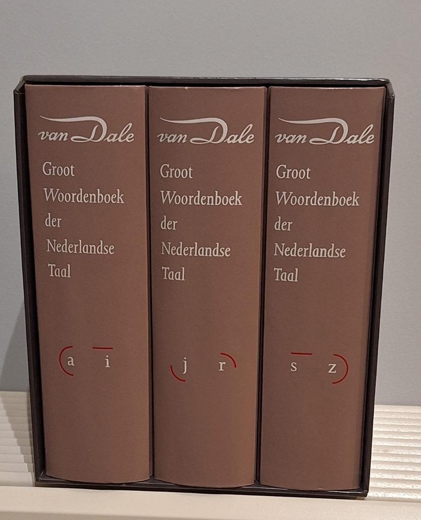 Dikke Vandale woordenboek, Ophalen, Nederlands, Zo goed als nieuw, Van Dale