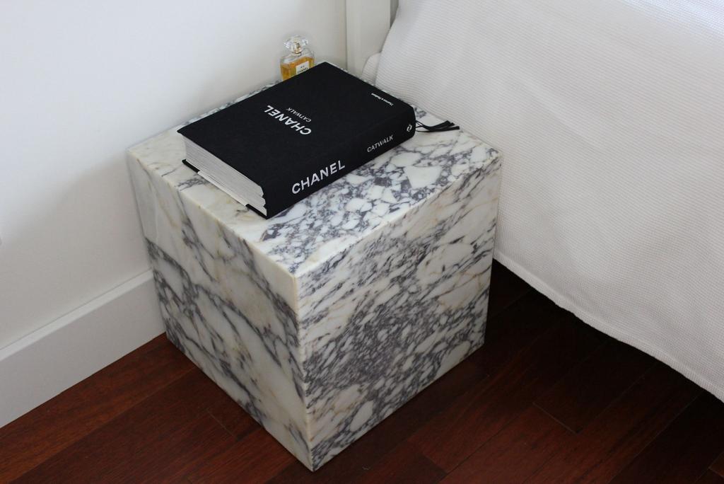 Cube en marbre calacatta, Huis en Inrichting, Woonaccessoires | Overige, Ophalen of Verzenden, Zo goed als nieuw