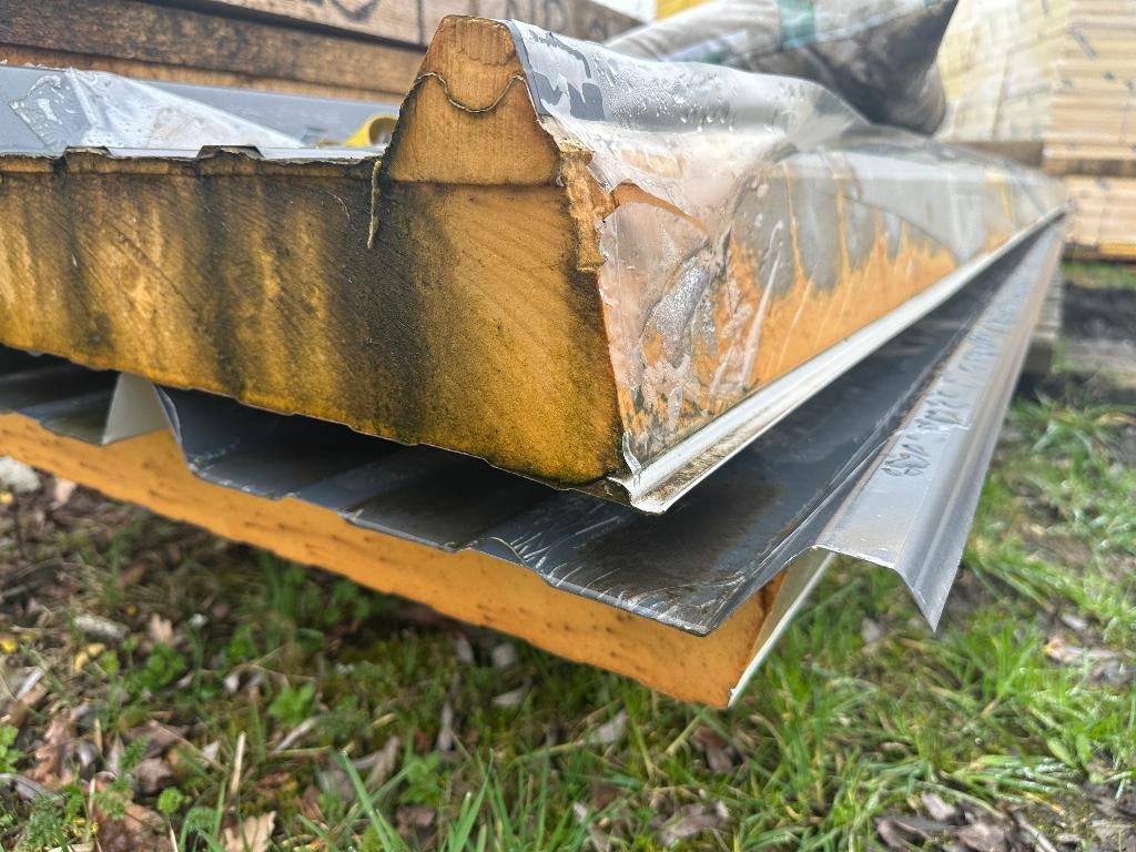 dakplaat, Doe-het-zelf en Bouw, Zwart, Nieuw, 5 tot 10 m², Metaal