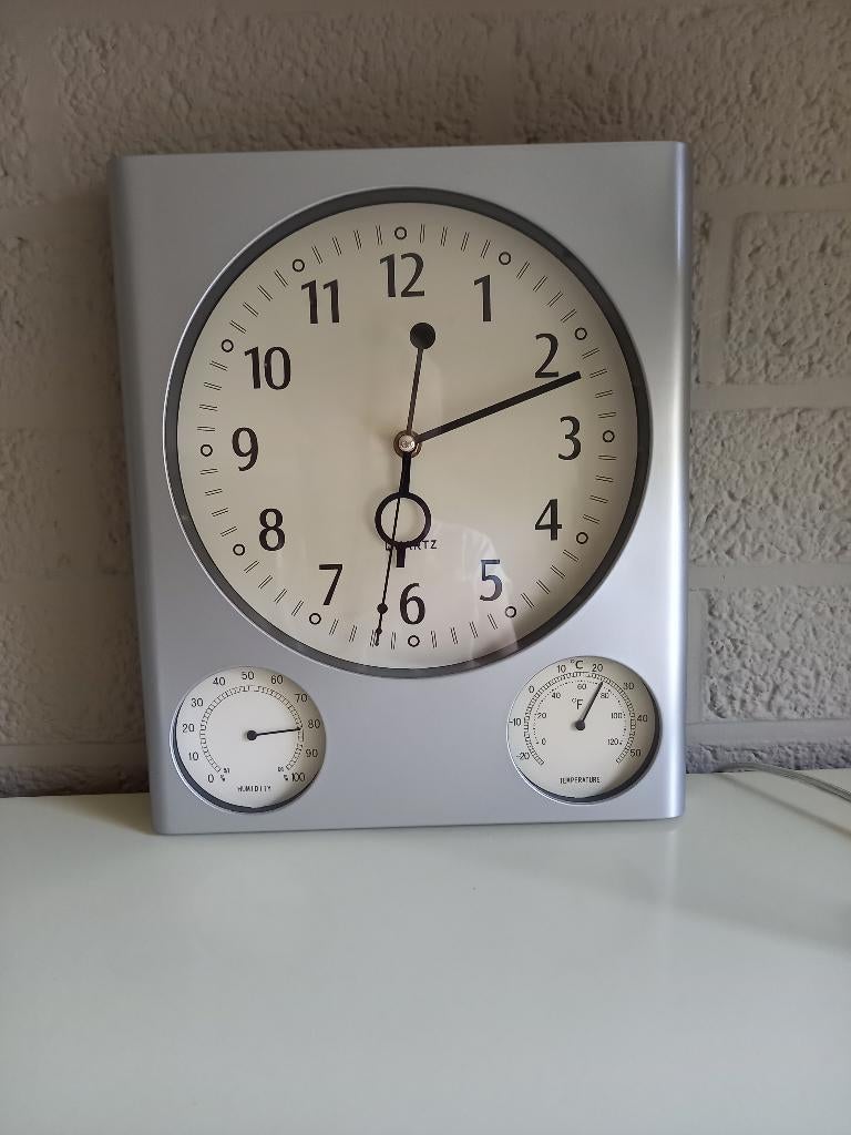 Wandklok., Ophalen, Zo goed als nieuw, Analoog, Wandklok