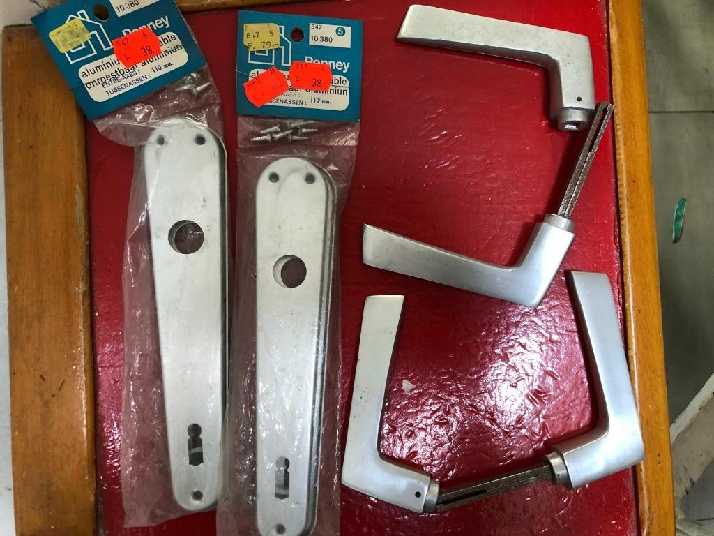 Poignées portes intérieures + plaques clé, aluminium, lot 2, Bricolage & Construction, Enlèvement, Neuf