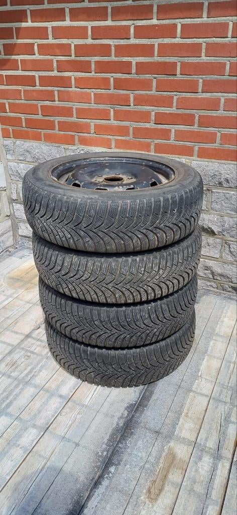 Jantes & pneus hiver, Enlèvement, Utilisé