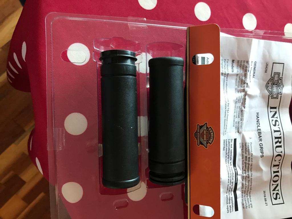 Poignées d'origine Harley Davidson, Motos, Enlèvement ou Envoi, Neuf