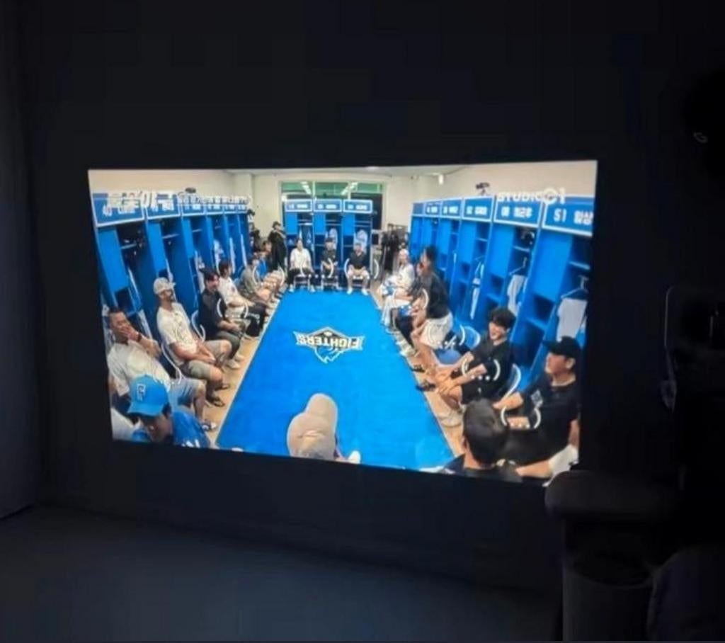 Projecteur android  dernier piece., TV, Hi-fi & Vidéo, Télévisions, Neuf