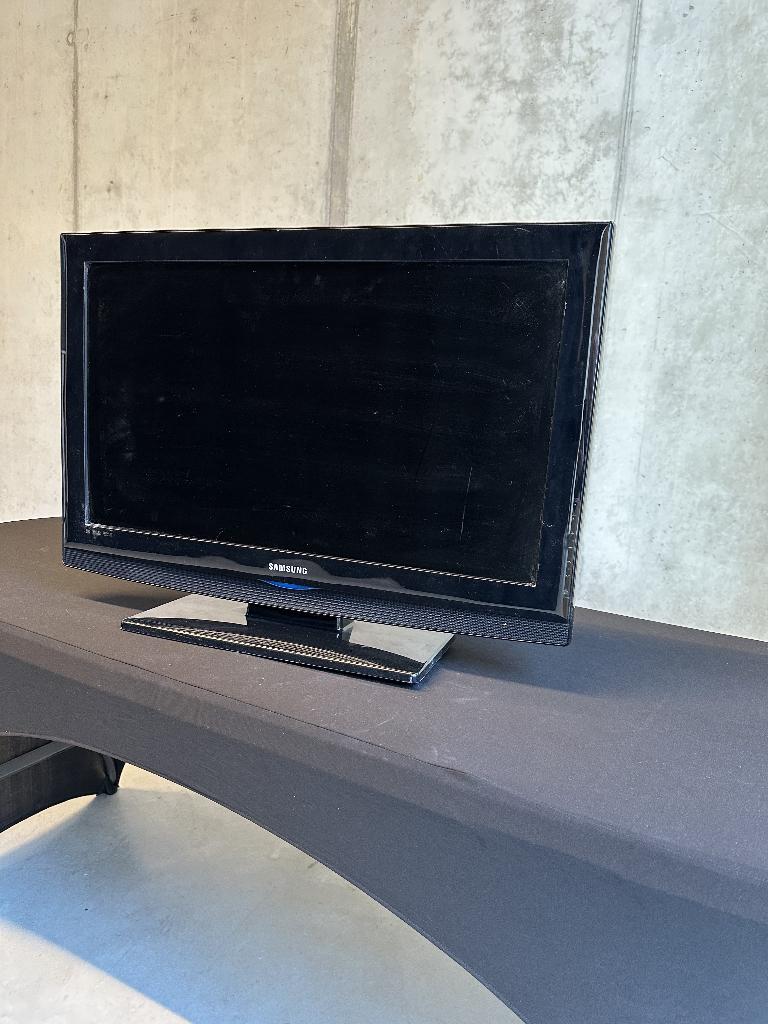 Samsung flatscreen tv 32 inch, Enlèvement, Comme neuf, 80 à 100 cm, Samsung