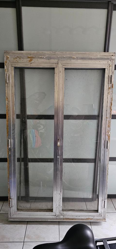 fenêtre simple - hauteur 172 / Largeur 102.5, Bricolage & Construction, Enlèvement, Utilisé, 80 à 120 cm, 160 cm ou plus